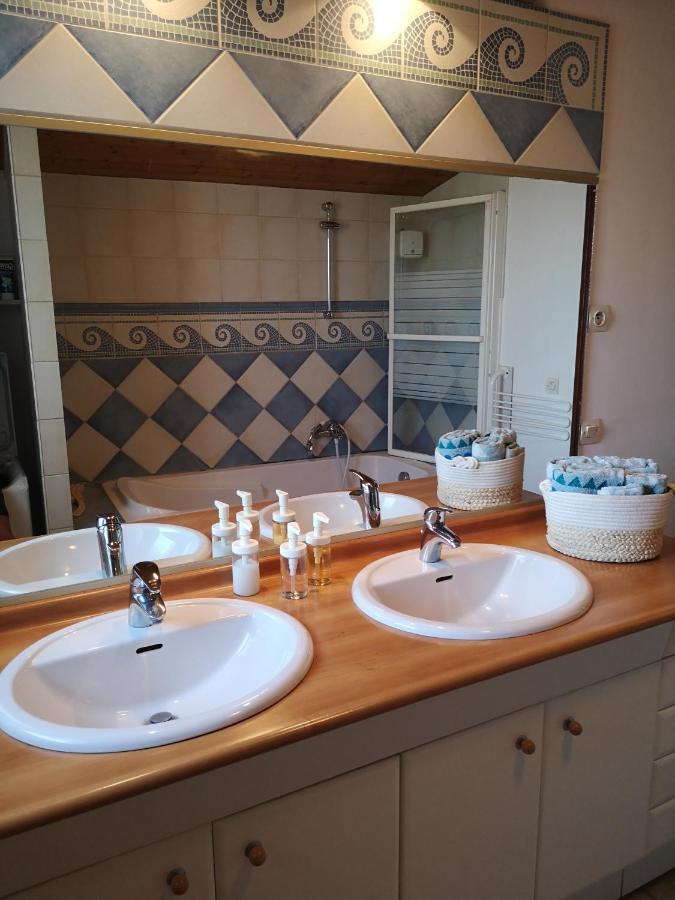 Chez Nathalie Et Raphael Bed & Breakfast Grane ภายนอก รูปภาพ